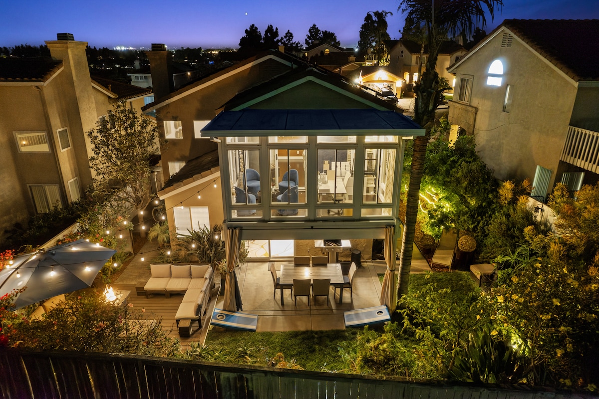 Zen House VIP luxury vacation rental exterior with lush garden in Chula Vista, California